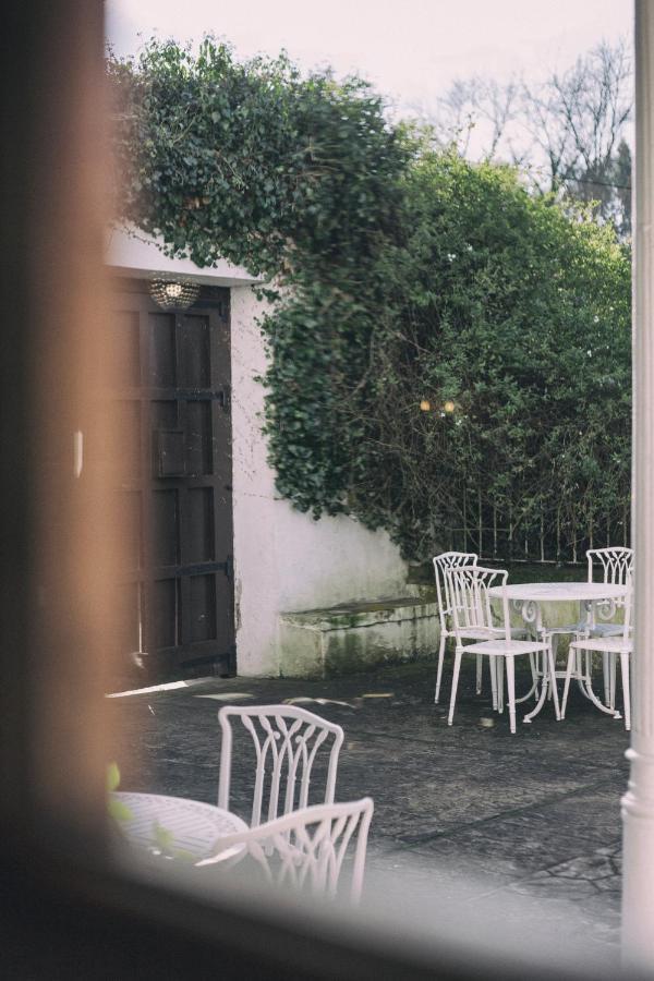 La Casona De Amandi Hotel บีญาวิซิโอซา ภายนอก รูปภาพ